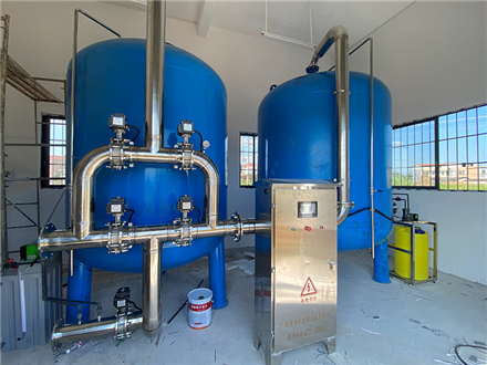 PE凈化槽應(yīng)用案例 農(nóng)村人飲一體化凈水設(shè)備,50噸壓力式一體化凈水設(shè)備